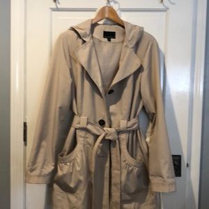 Women’s Raincoat